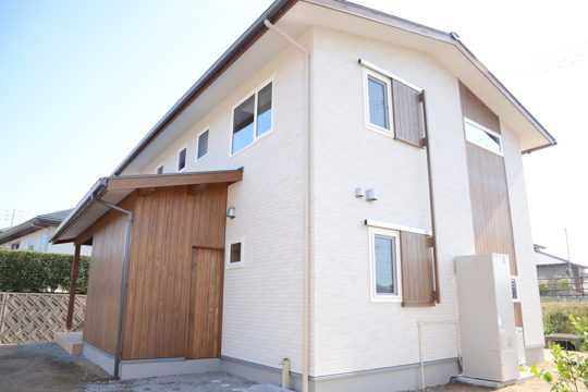 勝田組 山口市モデルハウス　外観